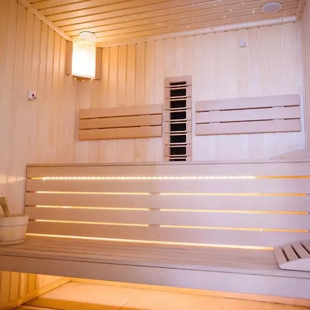 Isabelle Alezzi Mamaia Nord