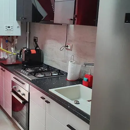 Apartment Isabelle Alezzi Mamaia Nord *