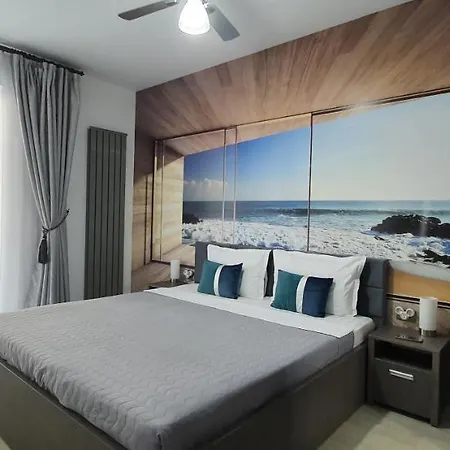 Apartment Isabelle Alezzi Mamaia Nord *