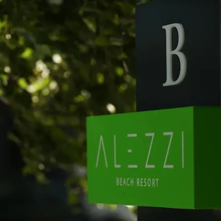 Isabelle Alezzi Mamaia Nord *