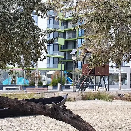 Isabelle Alezzi Mamaia Nord Năvodari